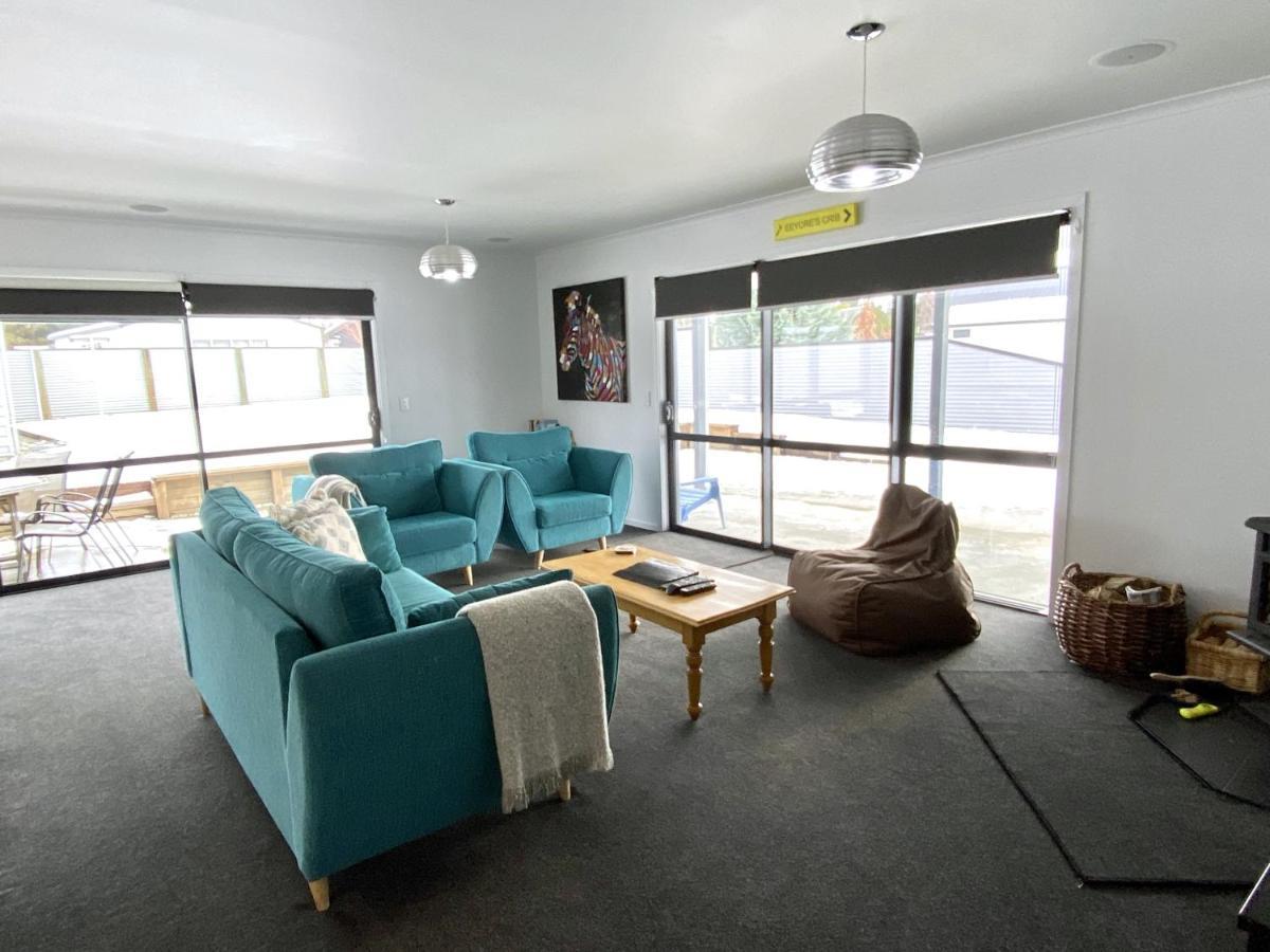 Modern, Functional And Central Twizel Exterior photo
